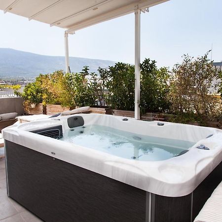 Апартаменты Gorgeous Penthouse With Private Jacuzzi And Amazing View! Афины Экстерьер фото
